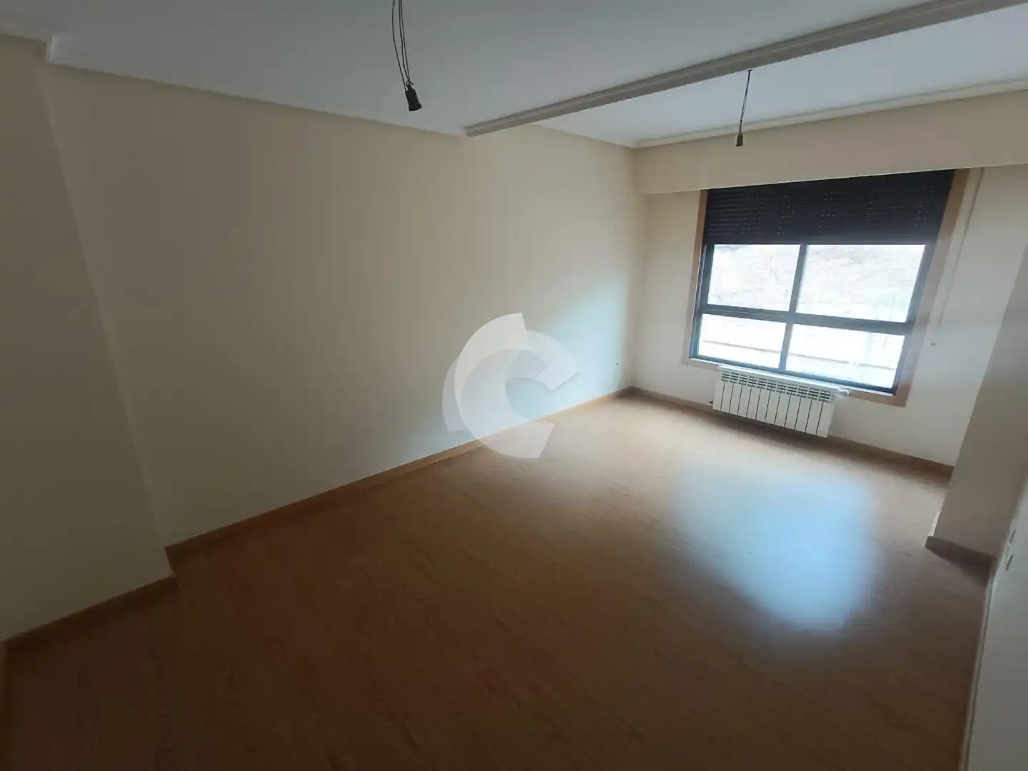 Schlafzimmer von Dachboden zum Verkauf in Ourense Capital  mit Heizung und Abstellraum