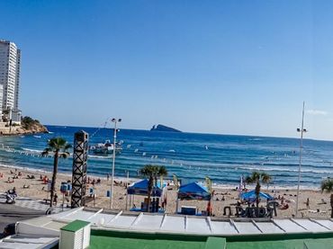 Apartamento con piscina en venta en Playa de Levante