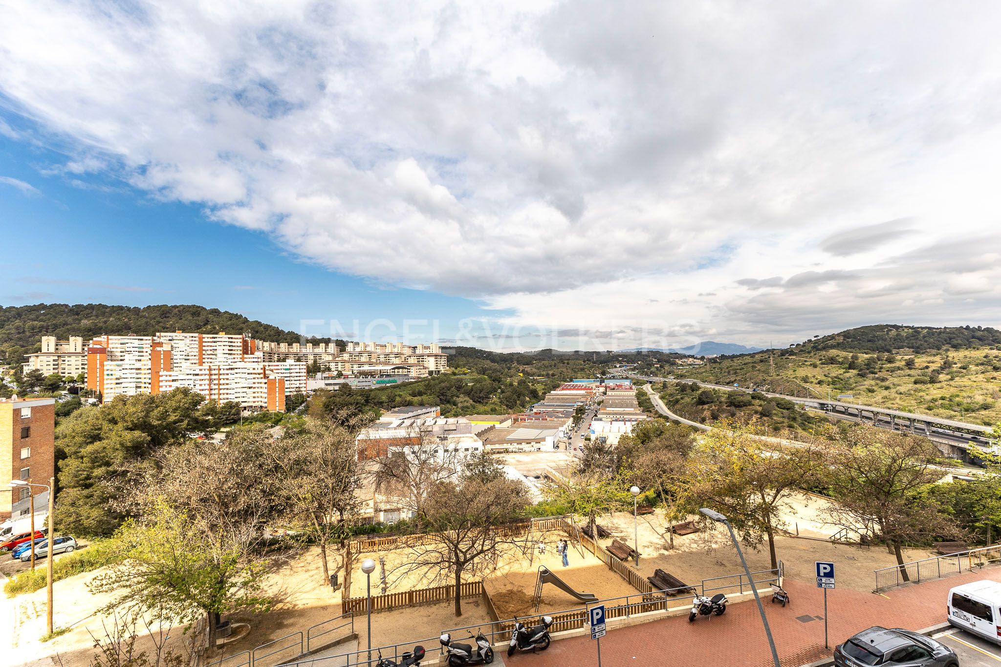 Exterior view of Apartment for sale in  Barcelona Capital  with Air Conditioner, Heating and Parquet flooring