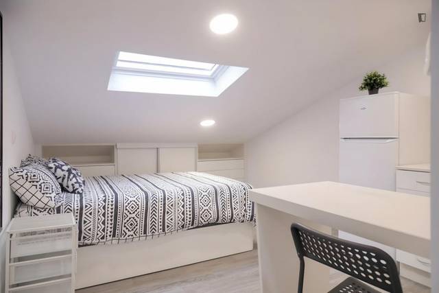 Estudio en Alquiler en Opañel