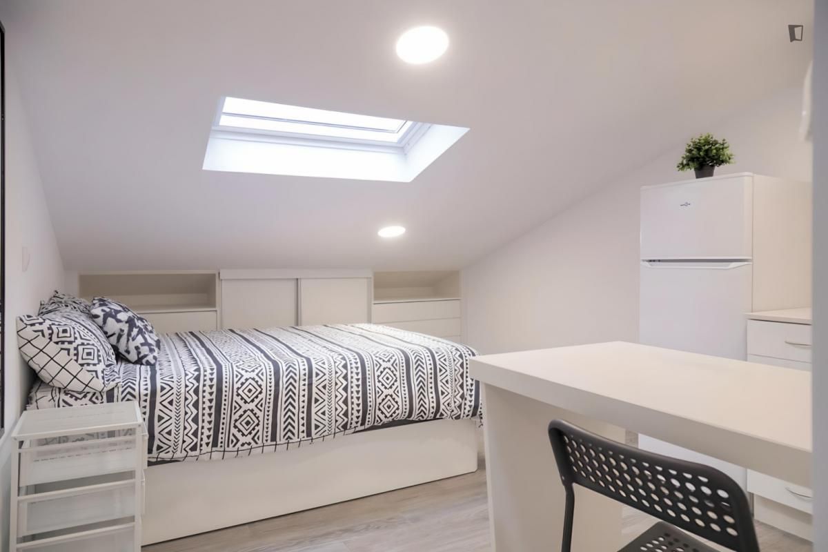 Study to rent in Opañel