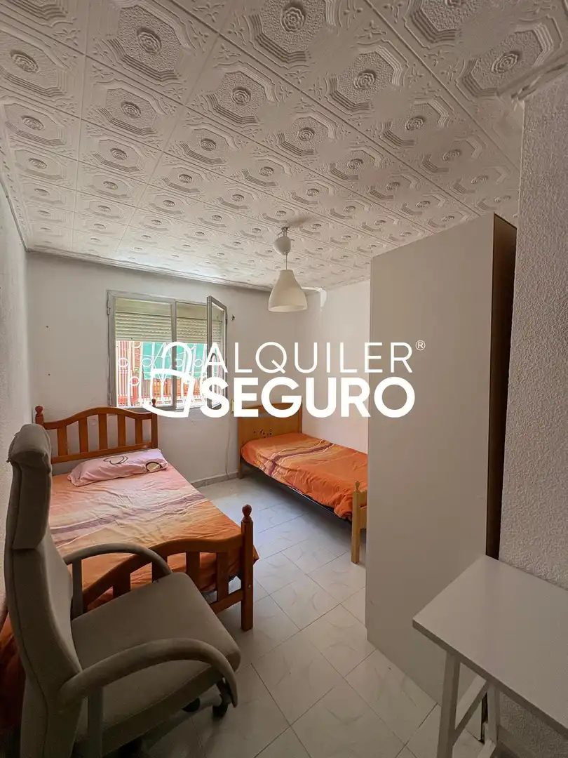 Bedroom of Flat for rent in Madrid  with Furnished