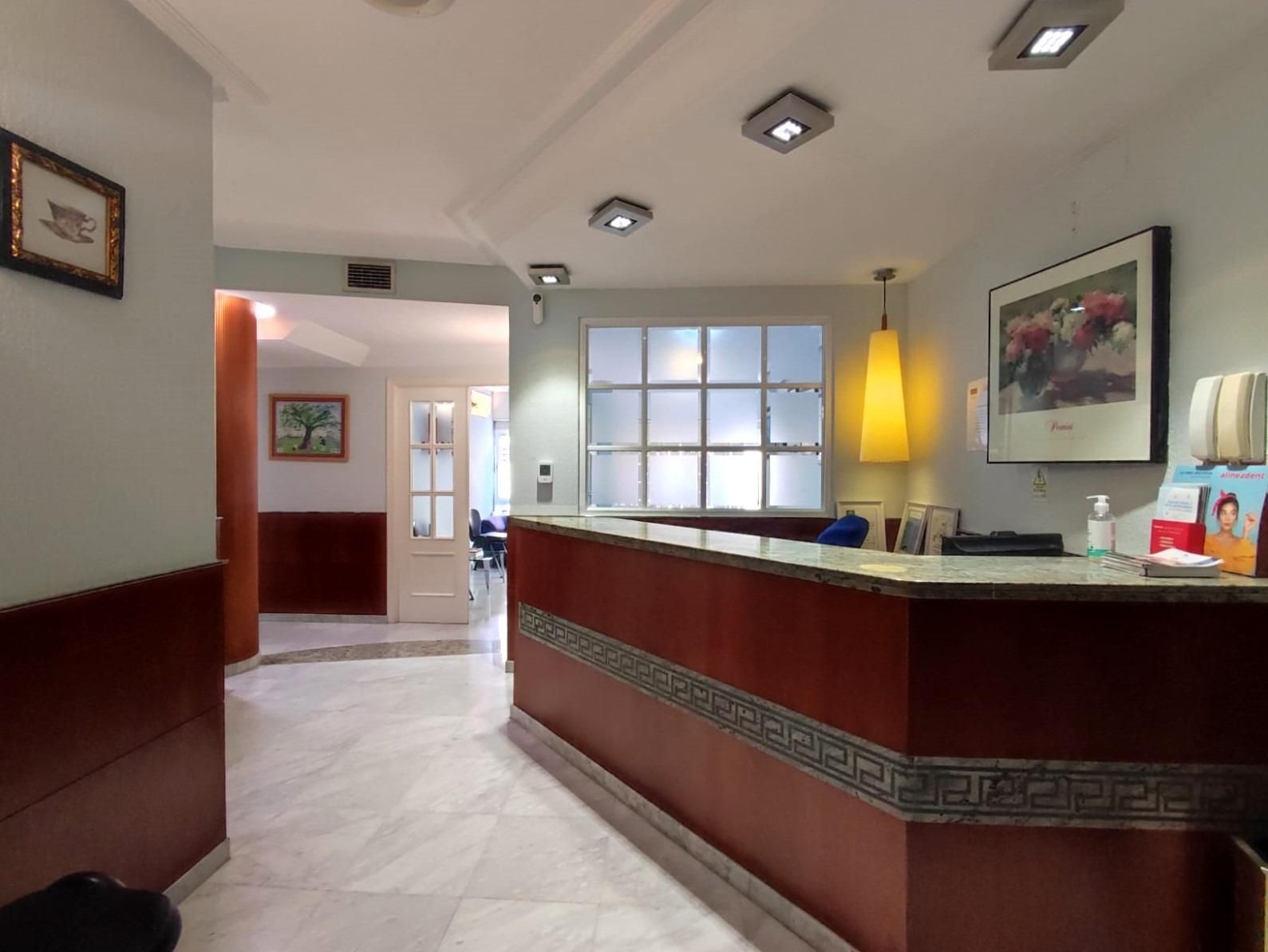 Flat for sale in  Cádiz Capital  with Air Conditioner and Alarm