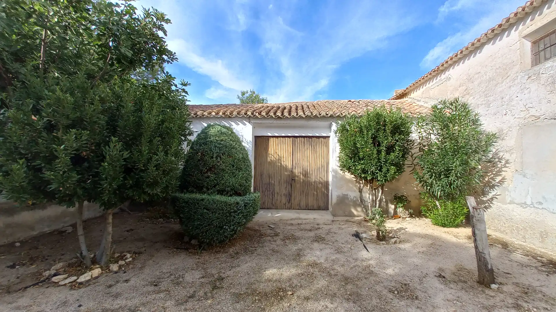 Jardí de Finca rústica en venda en Albacete amb Jardí privat, Traster i Piscina