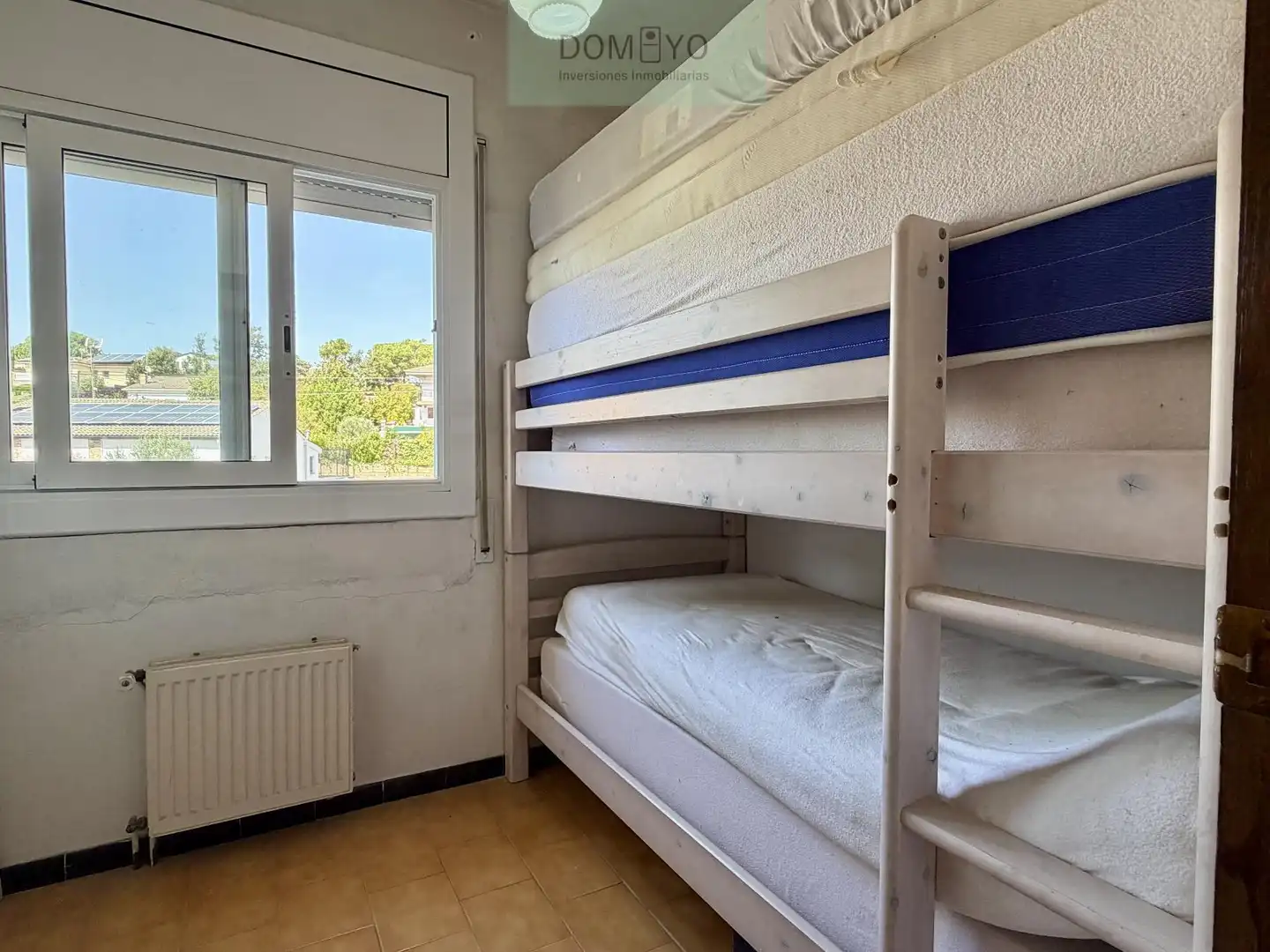 Dormitori de Casa o xalet en venda en Caldes de Malavella amb Calefacció, Terrassa i Traster