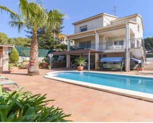 Exterior view of House or chalet for sale in Calafell  with Heating, Private garden and Terrace