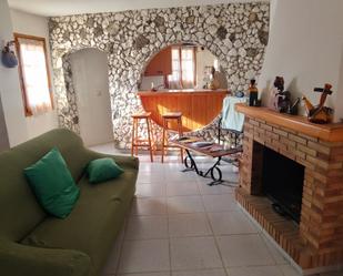 Sala d'estar de Casa o xalet en venda en Peralta de Calasanz amb Balcó