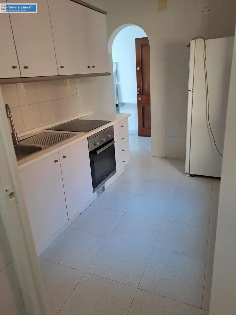 Küche von Wohnungen zum Verkauf in Cartagena mit Privatgarten, Terrasse und Möbliert