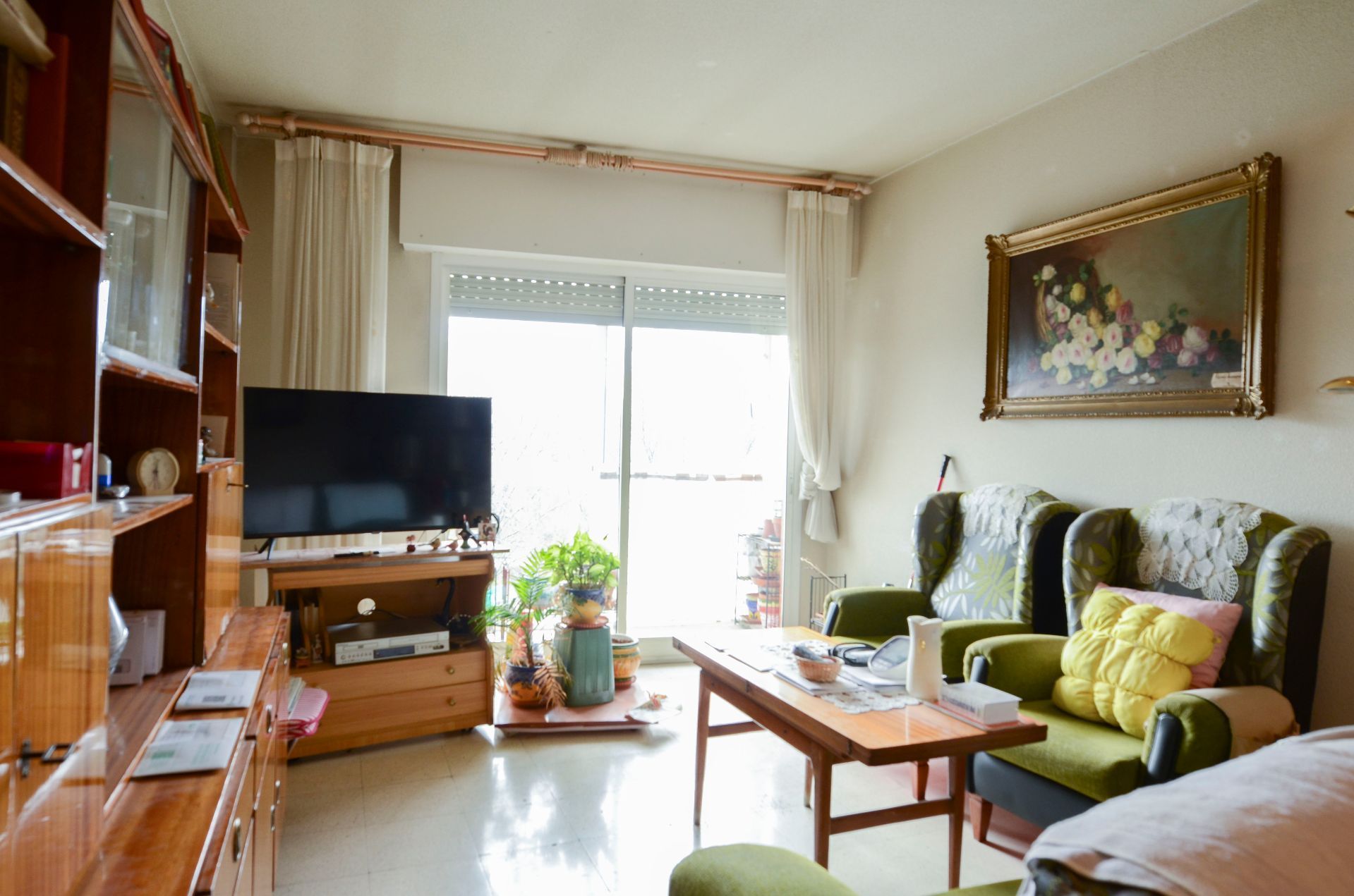 Living room of Flat for sale in  Madrid Capital  with Heating