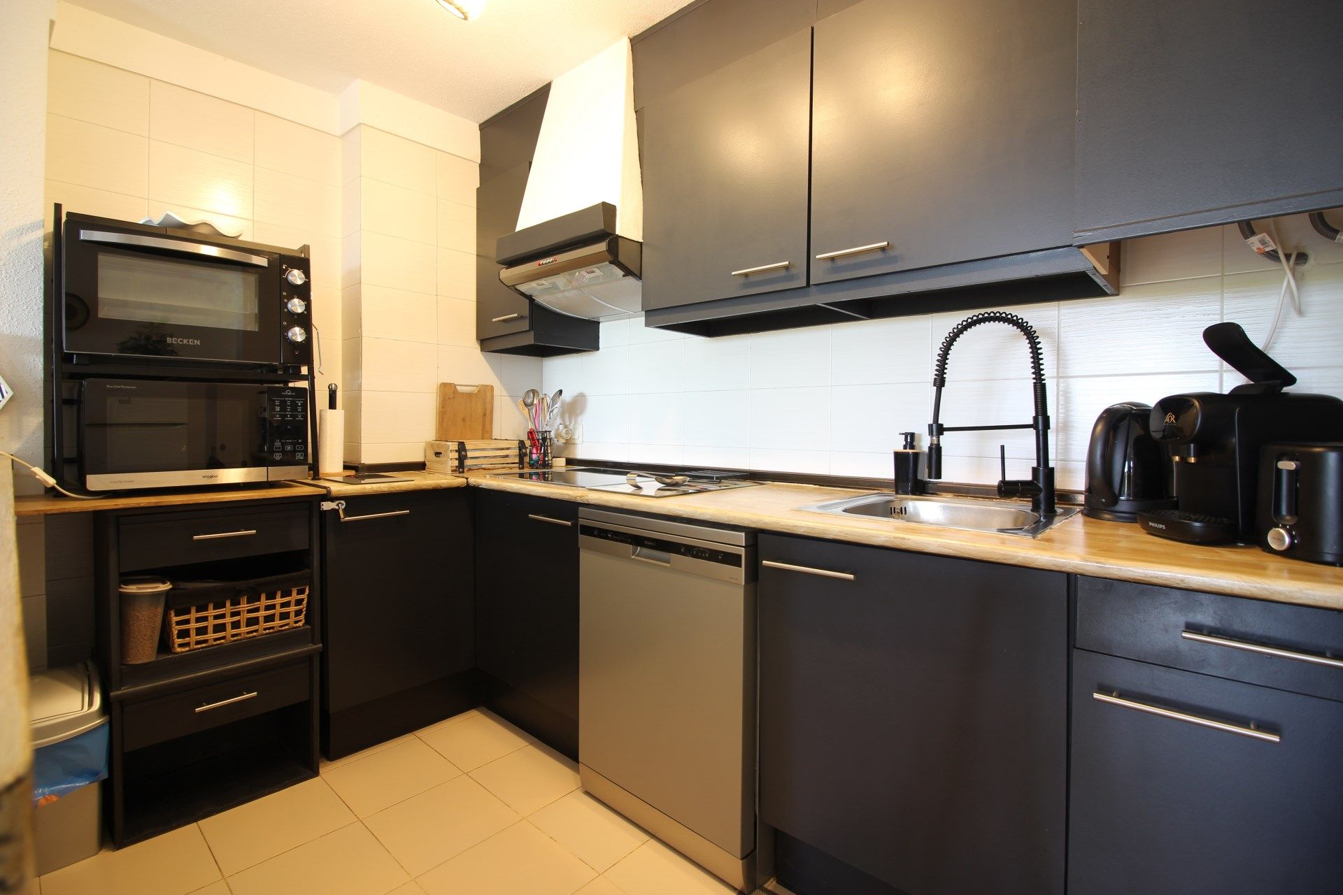 Kitchen of Flat for sale in Roses  with Heating, Terrace and Furnished