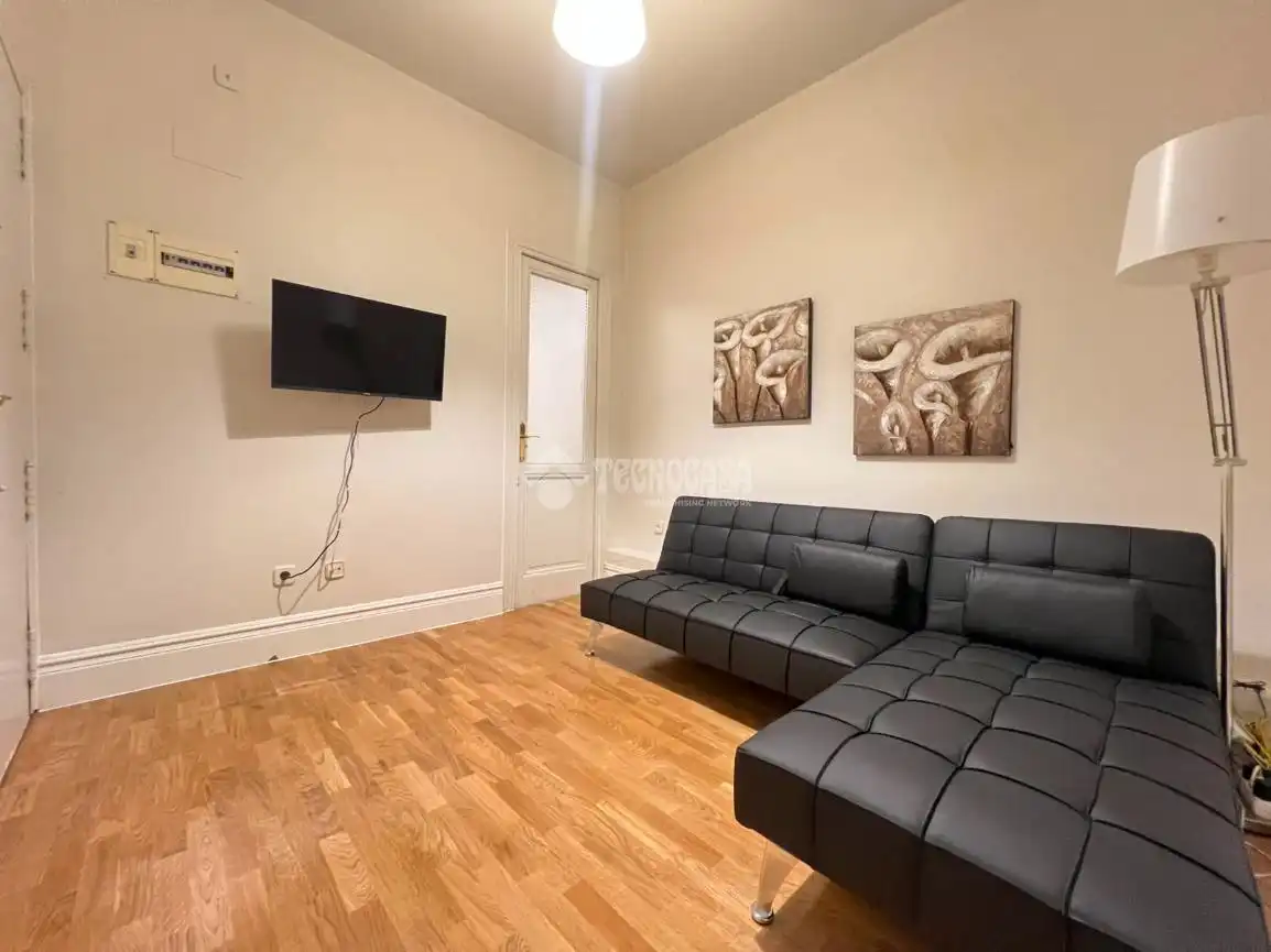 Living room of Flat for sale in Madrid  with Heating