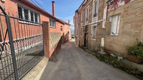 Foto 3 de Casa o chalet en venta en Avenida de Sabardes, 29, Outes, A Coruña