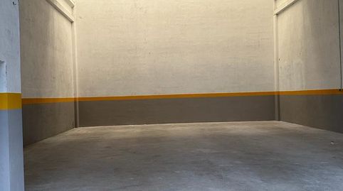 Foto 4 von Fabrikhallen zur Miete in Centre, Badalona