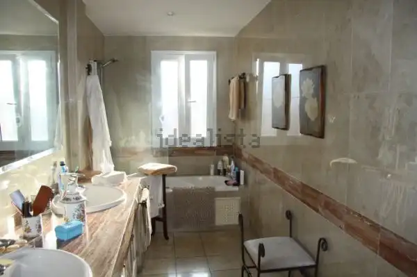 Baño de Casa adosada en venta en Melilla con Aire acondicionado, Jardín privado y Parquet