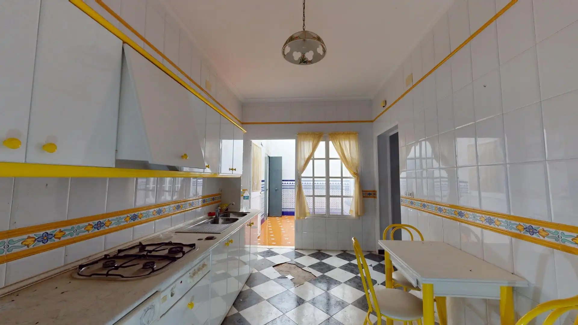 Cocina de Casa adosada en venta en Coripe con Terraza