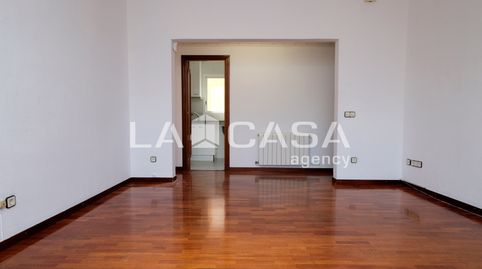 Foto 4 de Piso en venta en Carrer de Santa Fe, Vilapicina i la Torre Llobeta, Barcelona Capital