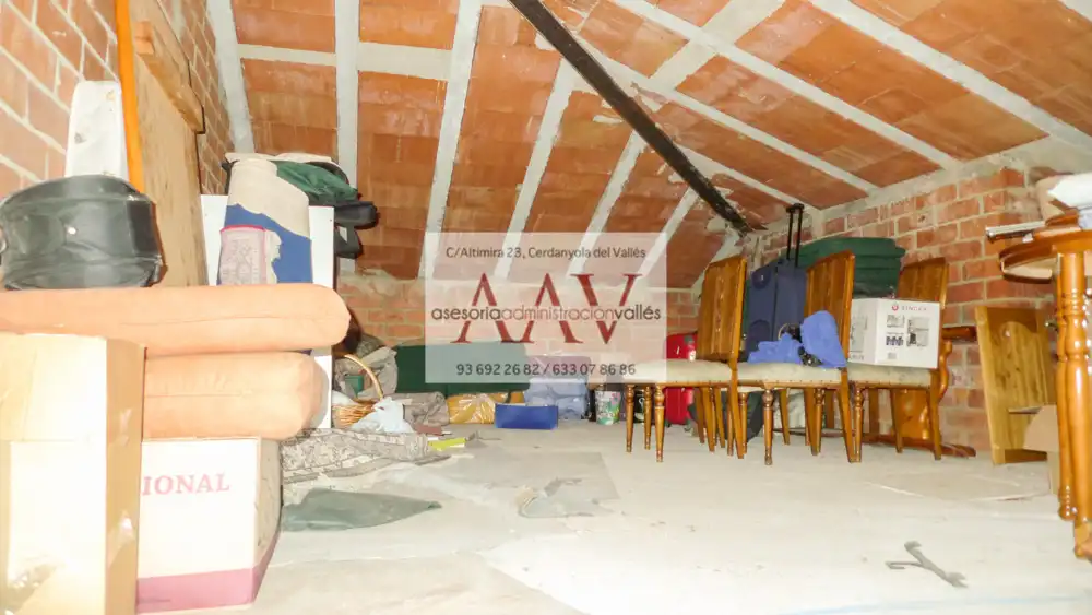 Casa o xalet en venda en Cerdanyola del Vallès amb Aire condicionat, Calefacció i Jardí privat