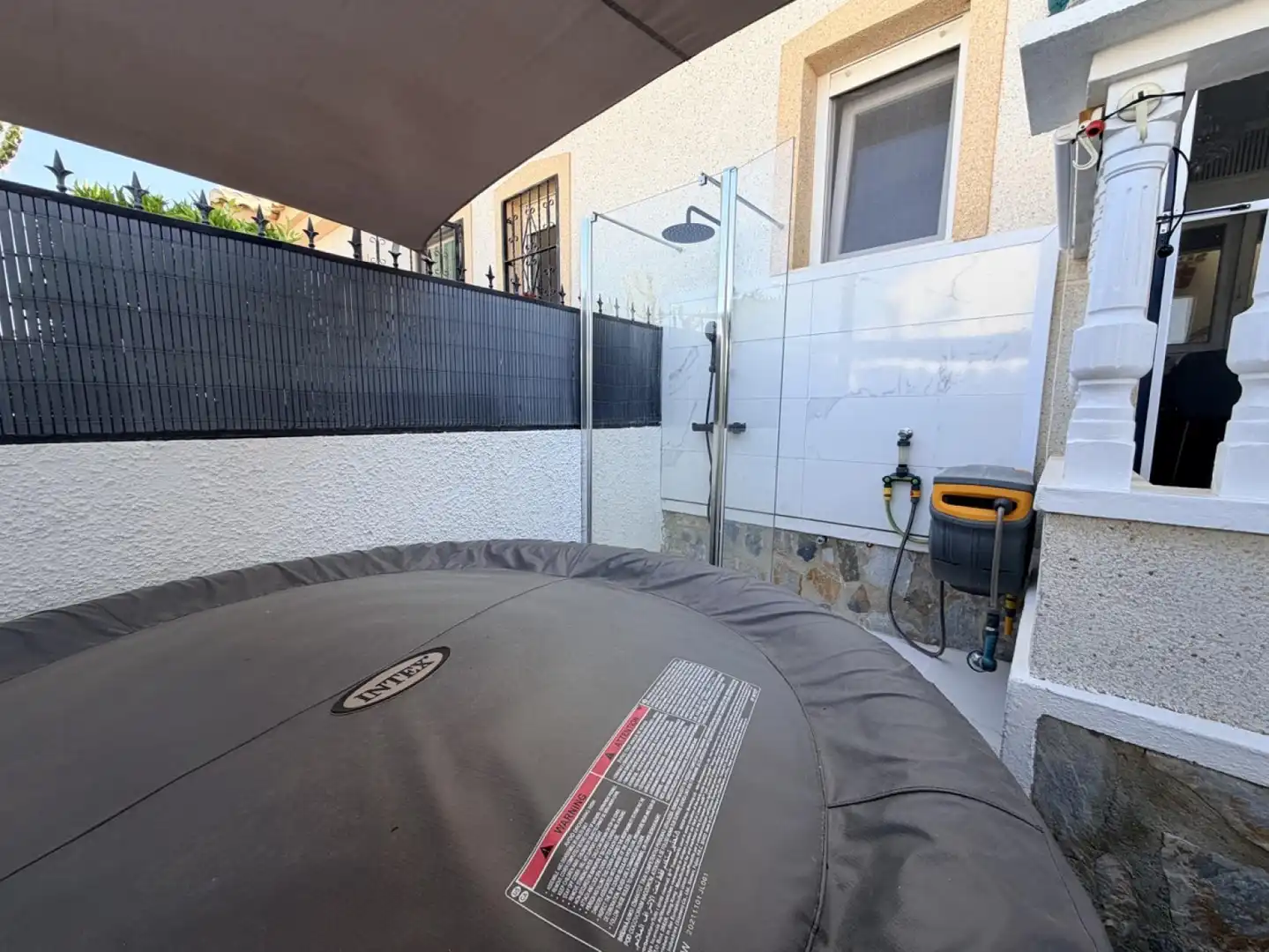 Terrasse von Einfamilien-Reihenhaus zum Verkauf in Zaragoza