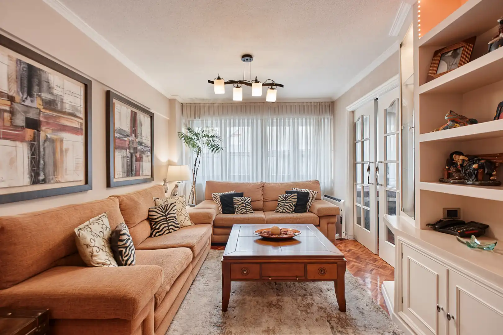 Living room of Flat for sale in A Coruña Capital   with Parquet flooring, Terrace and Storage room