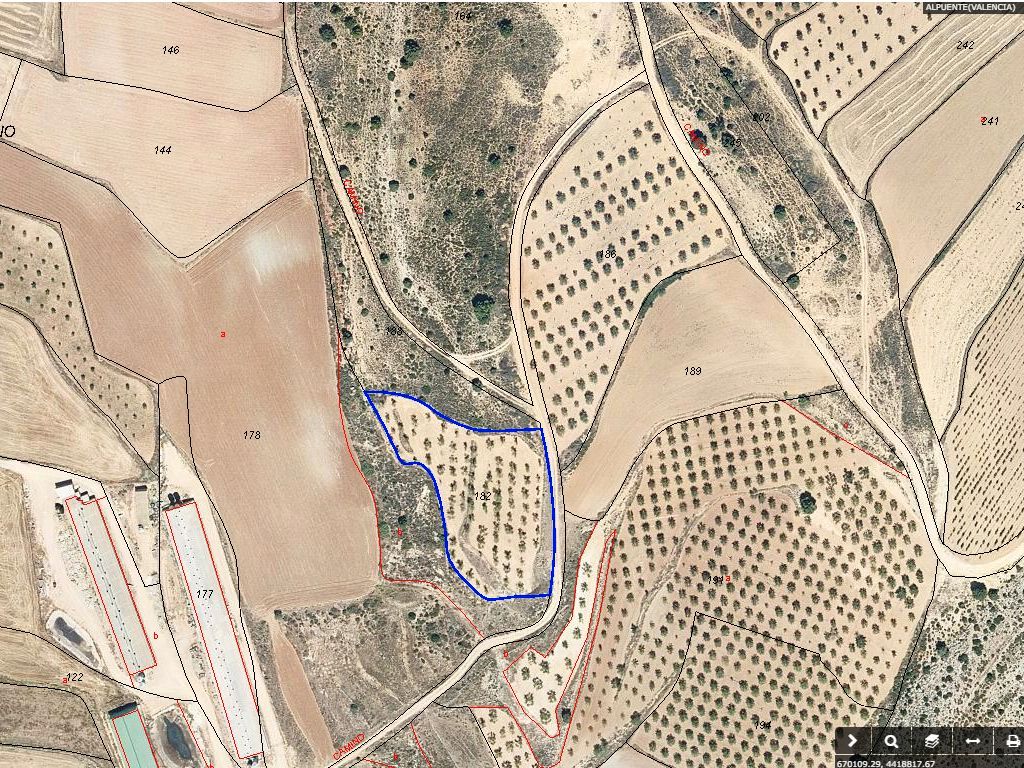 Land for sale in Alpuente