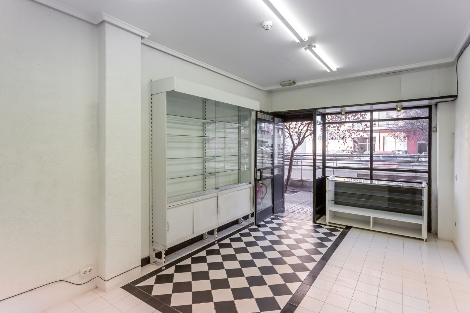 Premises to rent in  Pamplona / Iruña  with Terrace