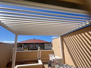Terraced house with pool for sale in El Médano
