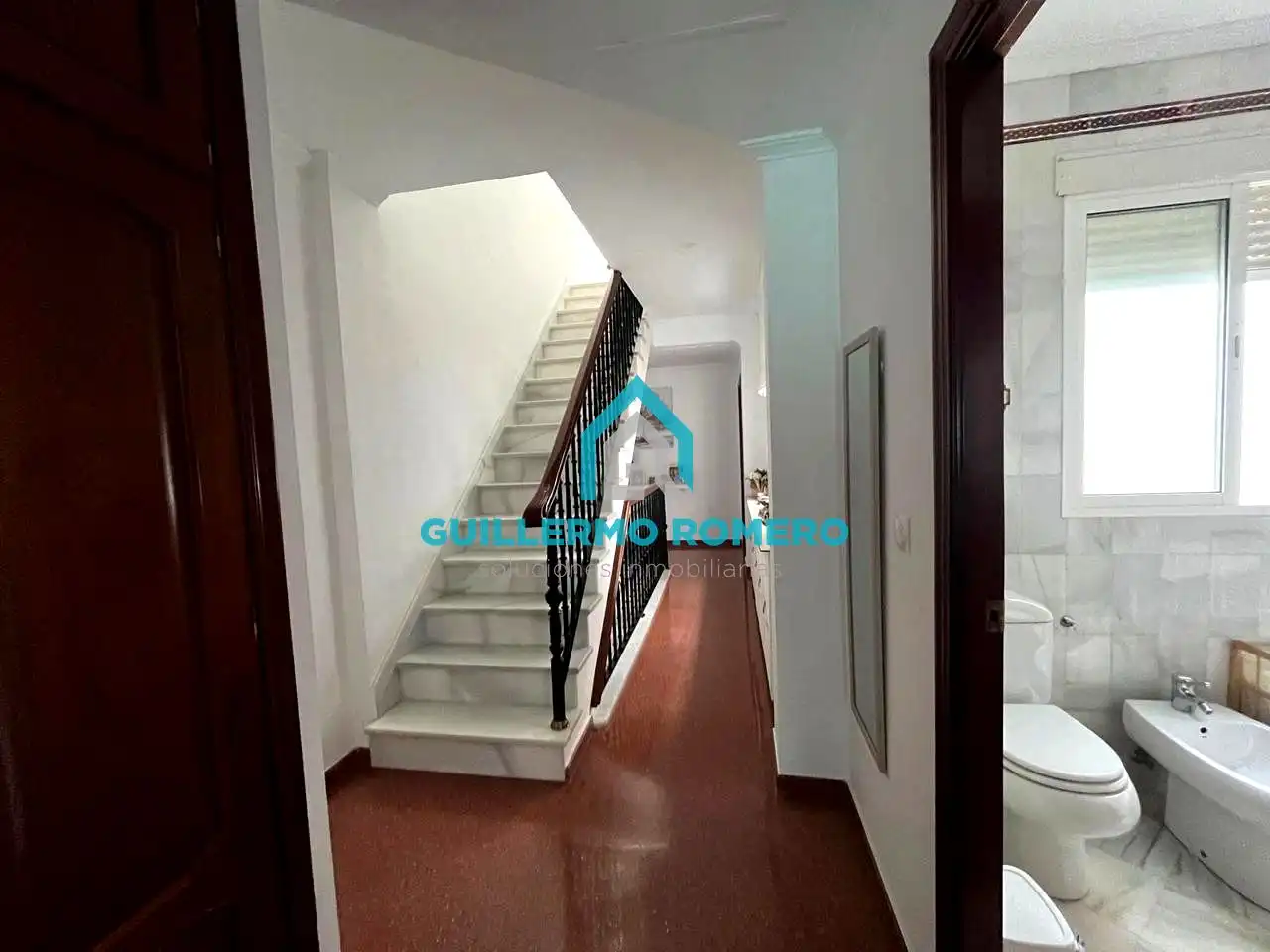 Houses for sale in La Puebla del Río  with Air Conditioner