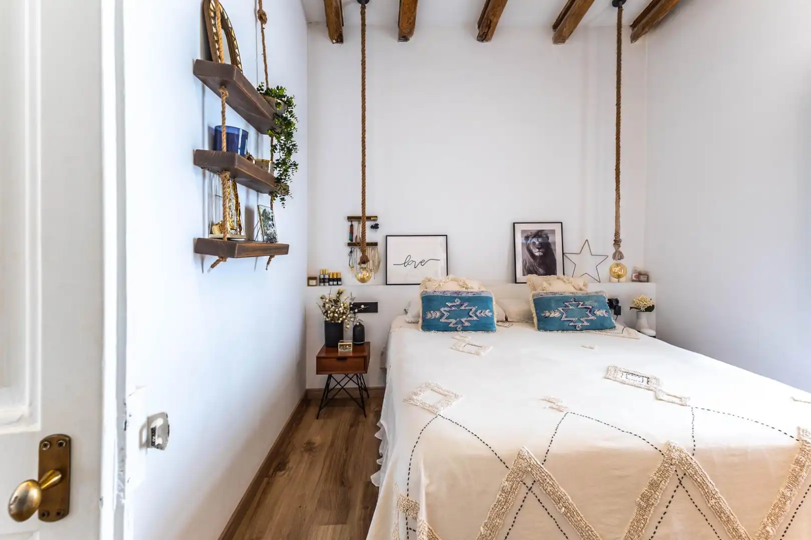 Bedroom of Houses for sale in Molins de Rei  with Air Conditioner, Heating and Parquet flooring