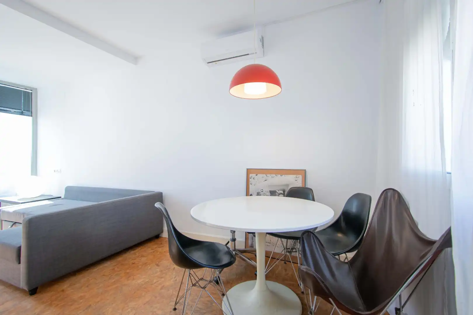 Dining room of Flat for sale in Sevilla  with Air Conditioner, Terrace and Furnished