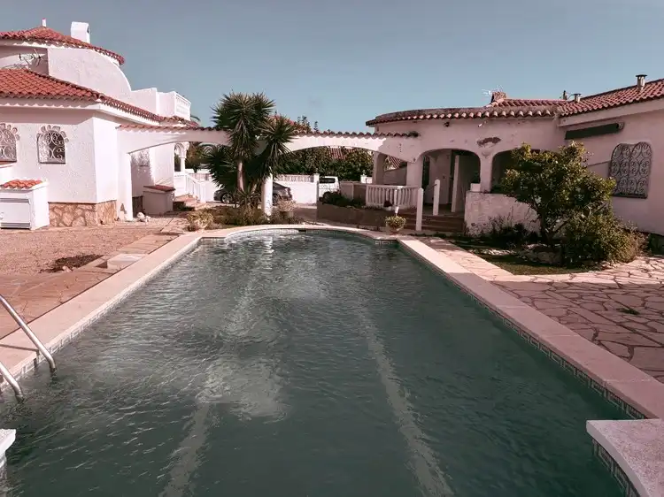 Villa con piscina in vendita a Miami Platja, imagen 3