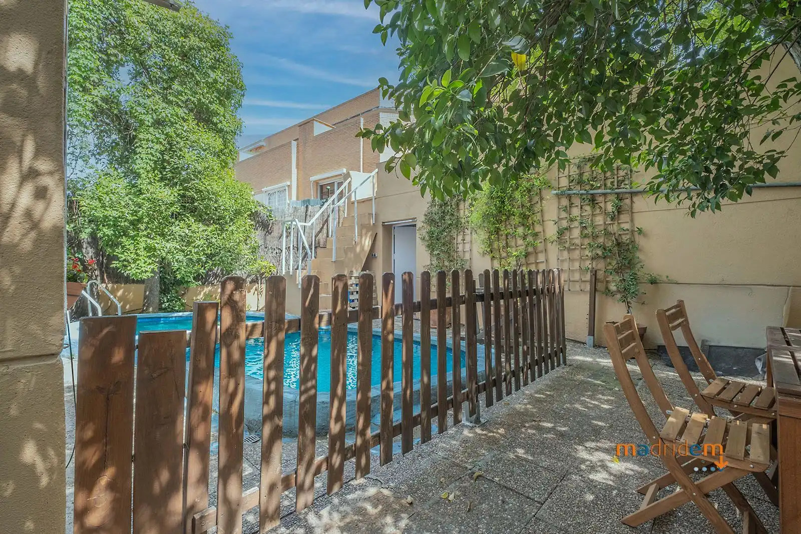 Swimming pool of Houses for sale in Madrid