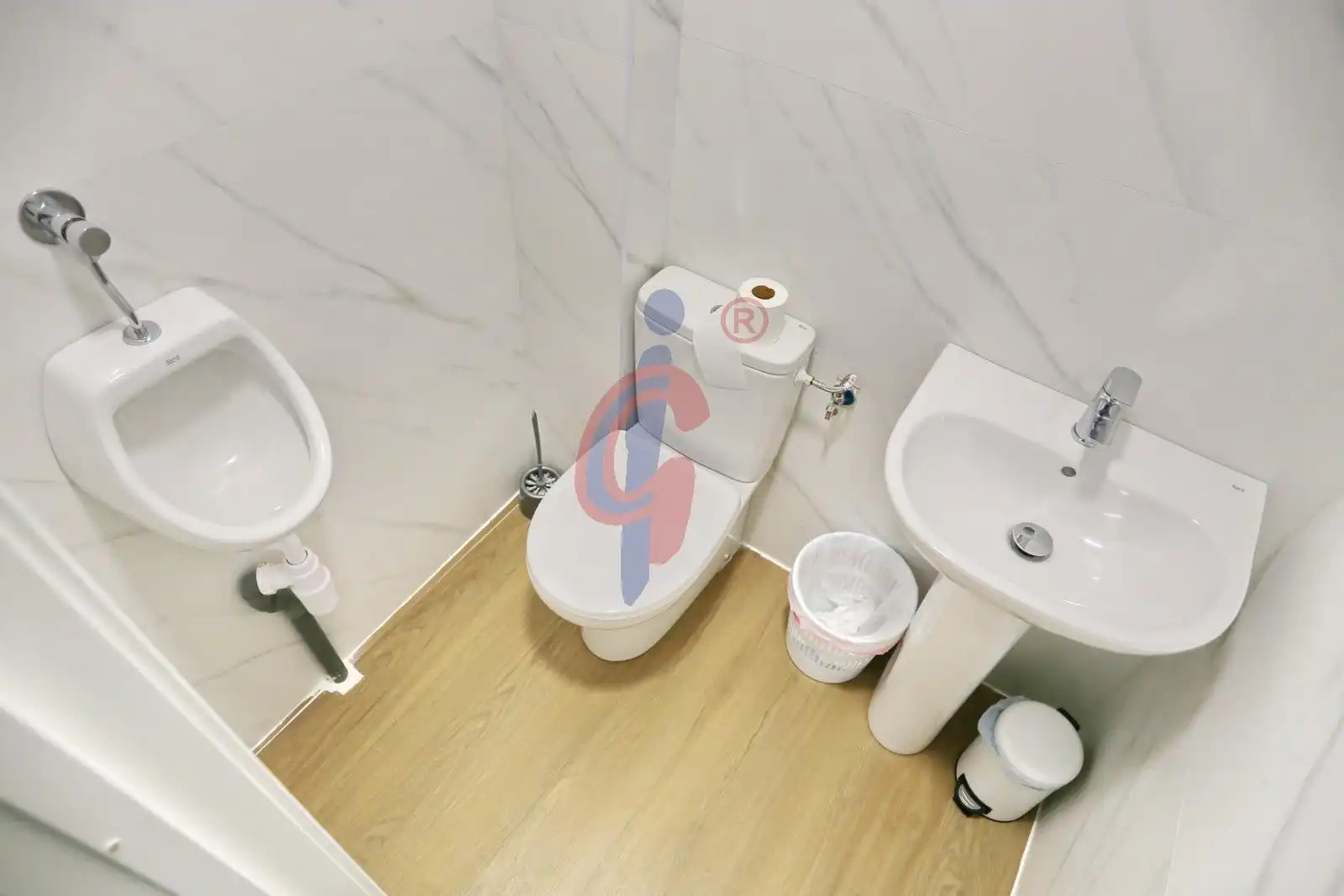 Bathroom of Commercial properties for sale in Guardamar del Segura  with Furnished