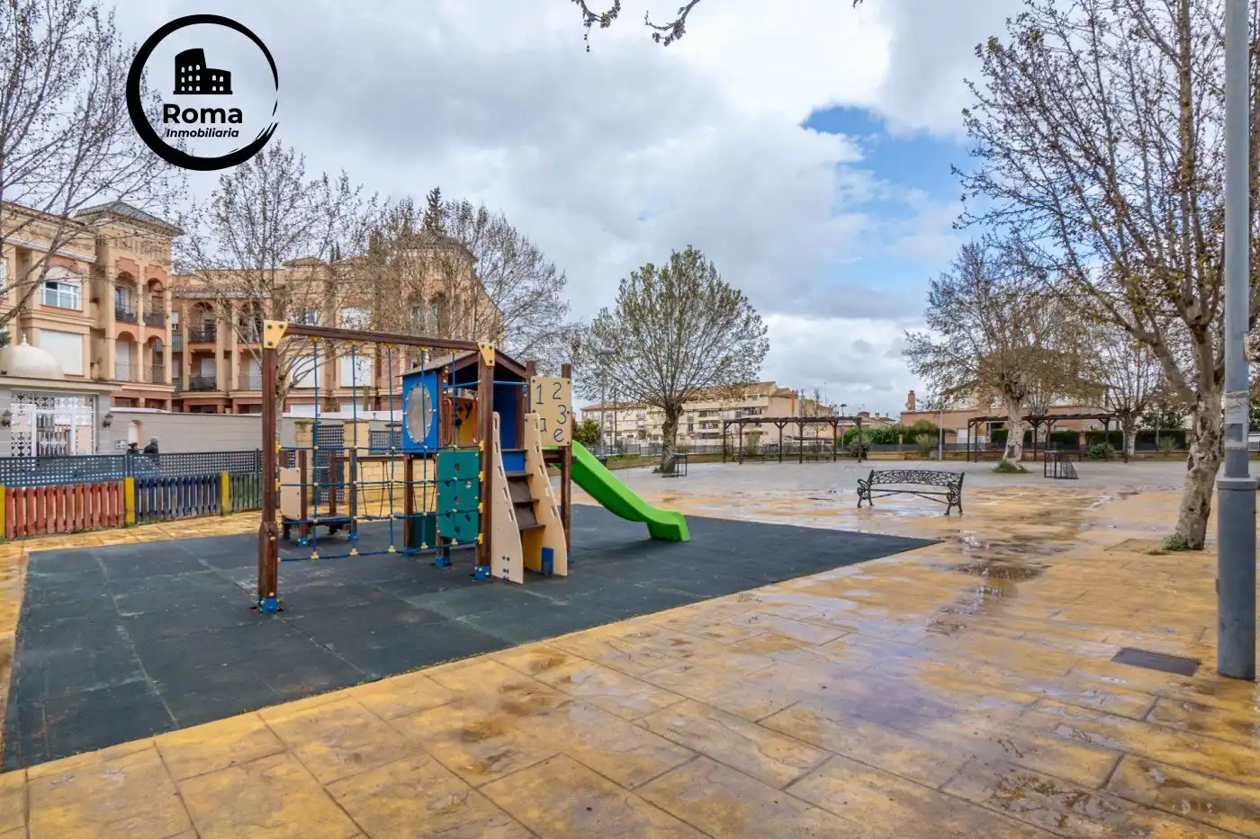 Terraza de Piso en venta en Las Gabias con Aire acondicionado, Calefacción y Jardín privado