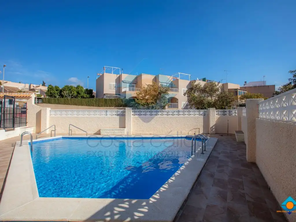 Piscina de Planta baja en venta en Mazarrón con Aire acondicionado, Terraza y Amueblado