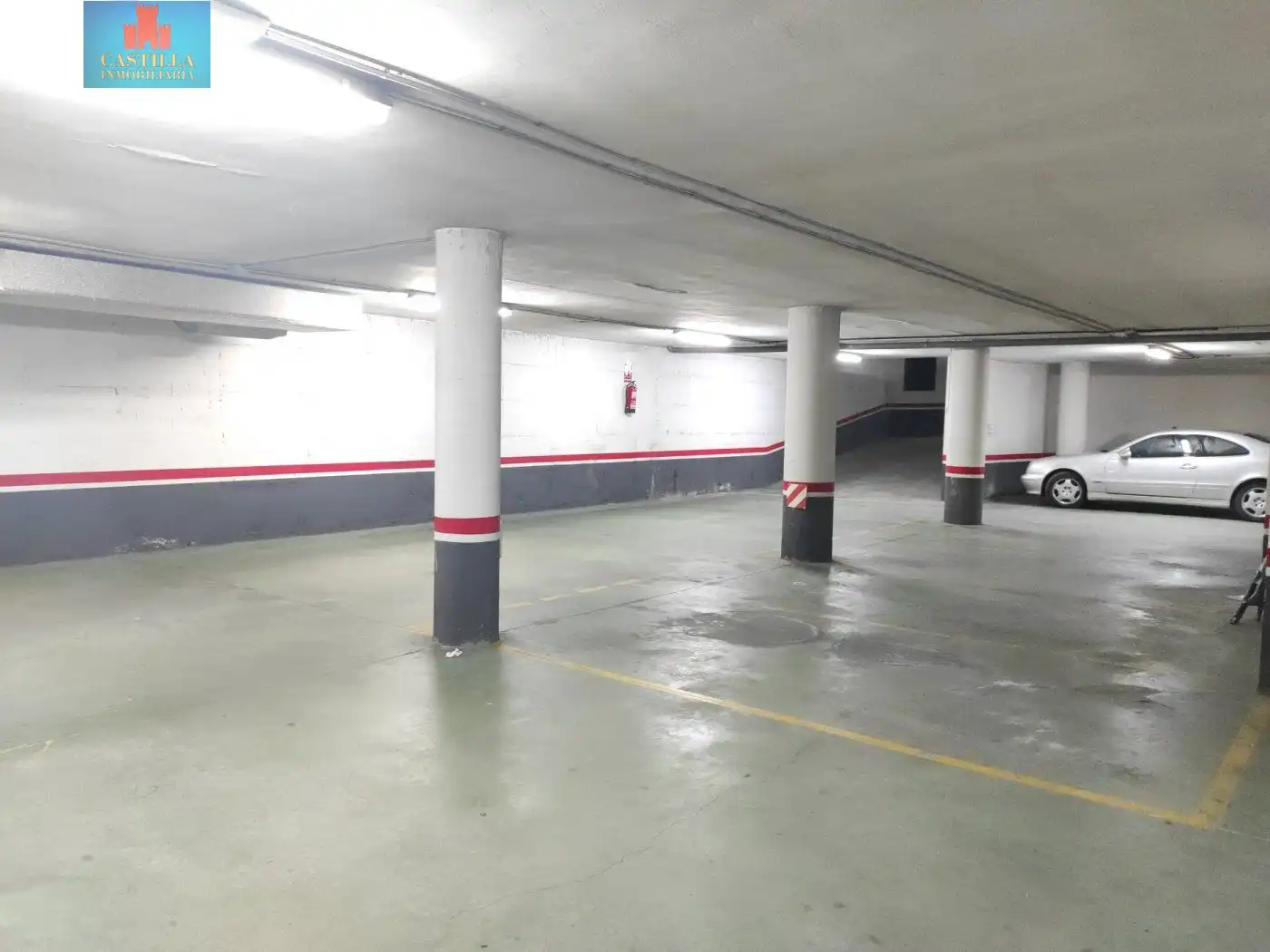 Parking of Flat for rent in Ávila  with Heating, Storage room and Furnished
