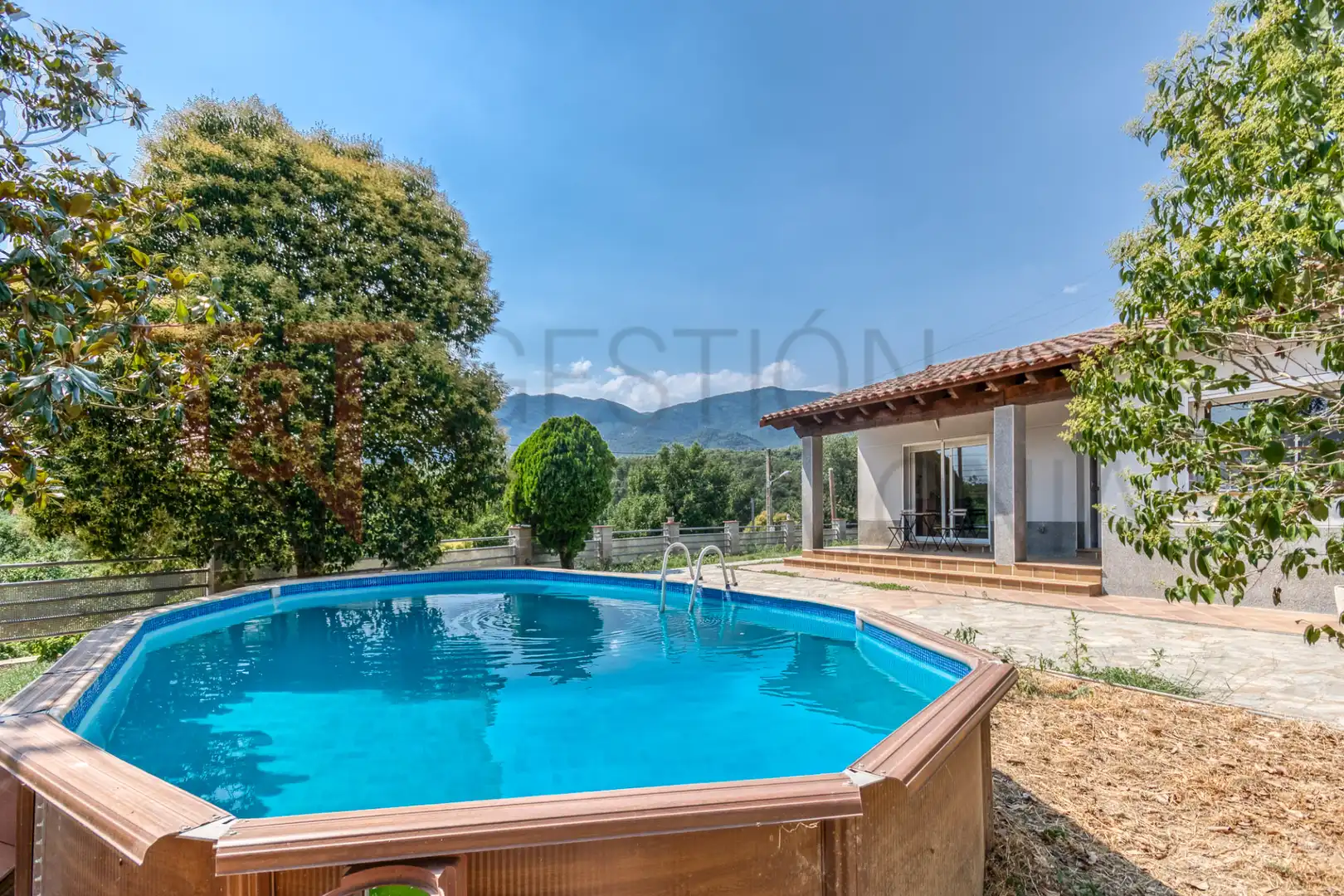 Piscina de Casa o xalet en venda en Gualba amb Calefacció, Jardí privat i Terrassa