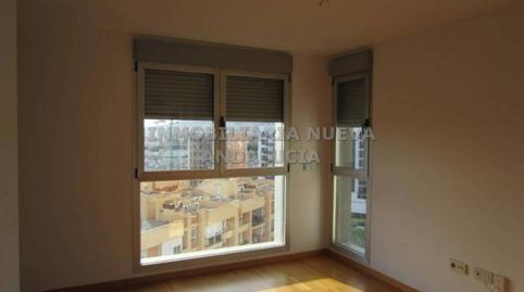 Foto 3 de Pis de lloguer a Nueva Andalucía, Almería