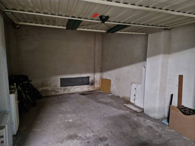 Garaje en Venta en Cartes