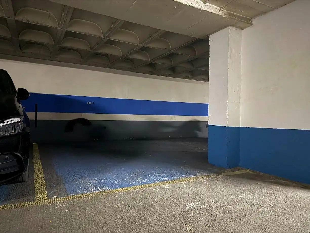 Parking de Piso en venta en Mislata con Aire acondicionado, Calefacción y Balcón