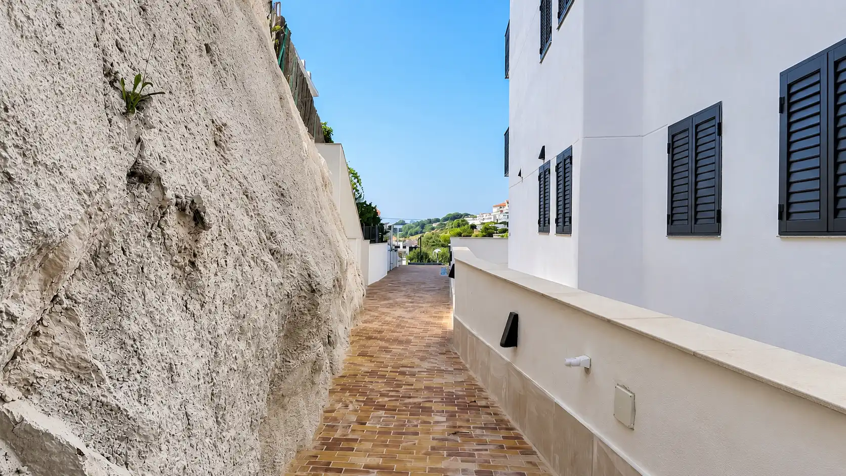 Bajo de obra nueva con piscina en venta en Carrer Verge de Montserrat 17, imagen 12
