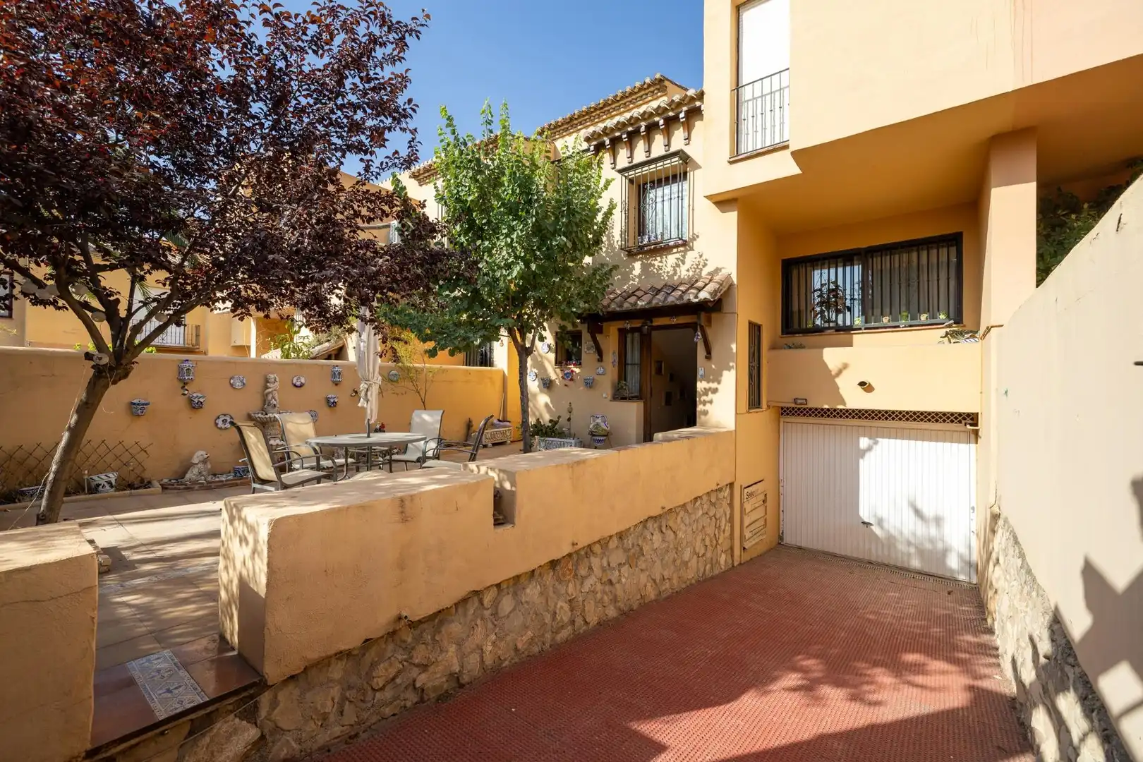 Exterior view of Detached homes for sale in Granada  with Air Conditioner, Heating and Private garden