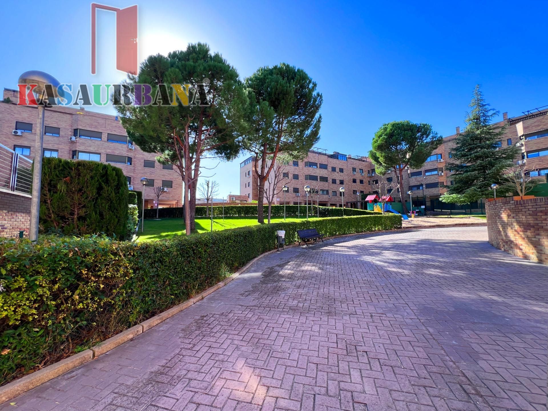 Vista exterior de Pis en venda en Valdemoro amb Aire condicionat, Calefacció i Traster