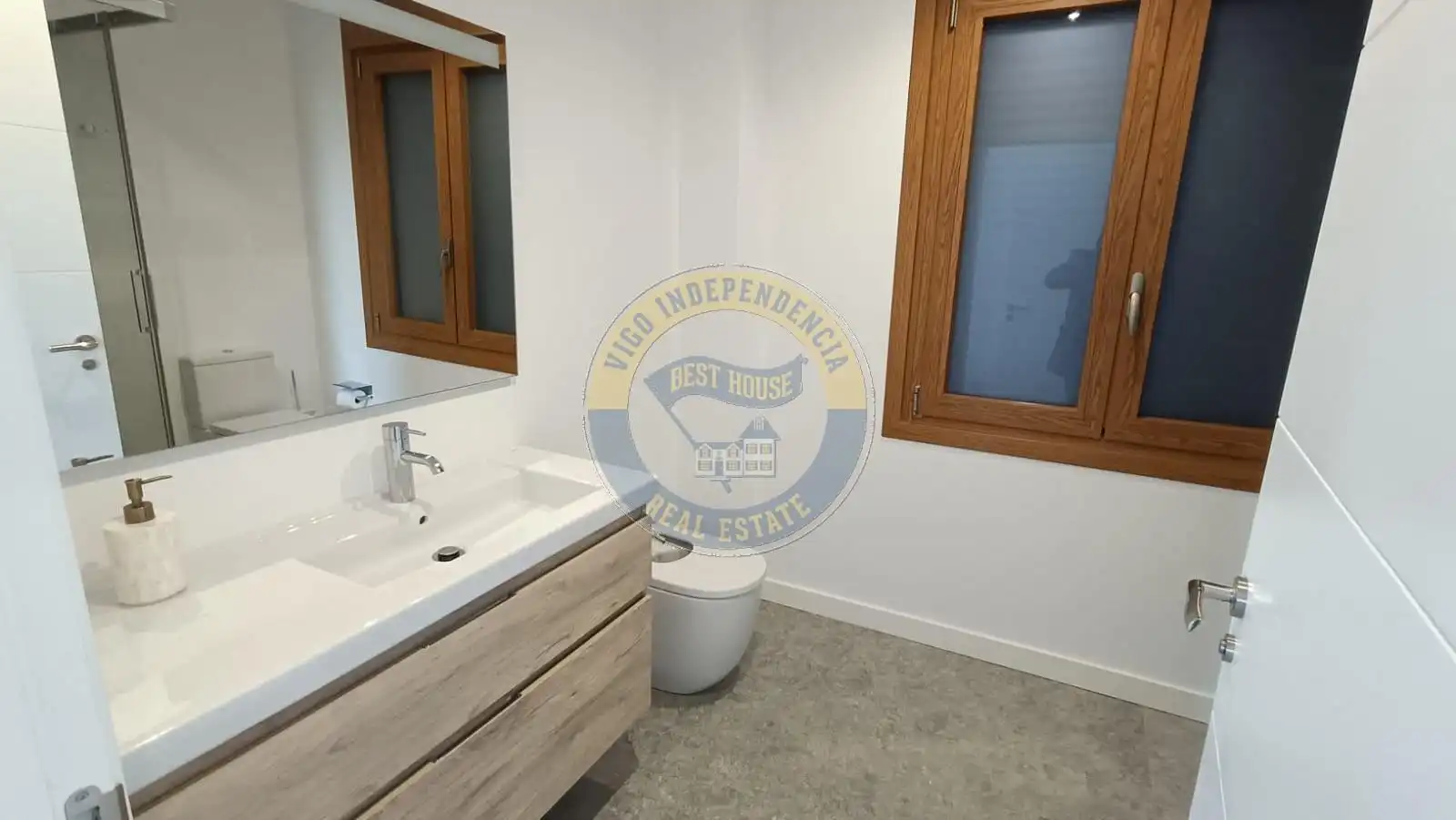Baño de Casa o chalet en venta en Vigo  con Jardín privado, Terraza y Trastero