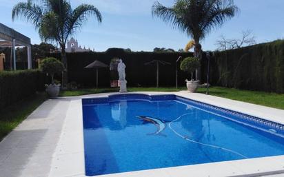 Piscina de Casa o xalet en venda en Castilblanco de los Arroyos amb Jardí privat, Terrassa i Traster