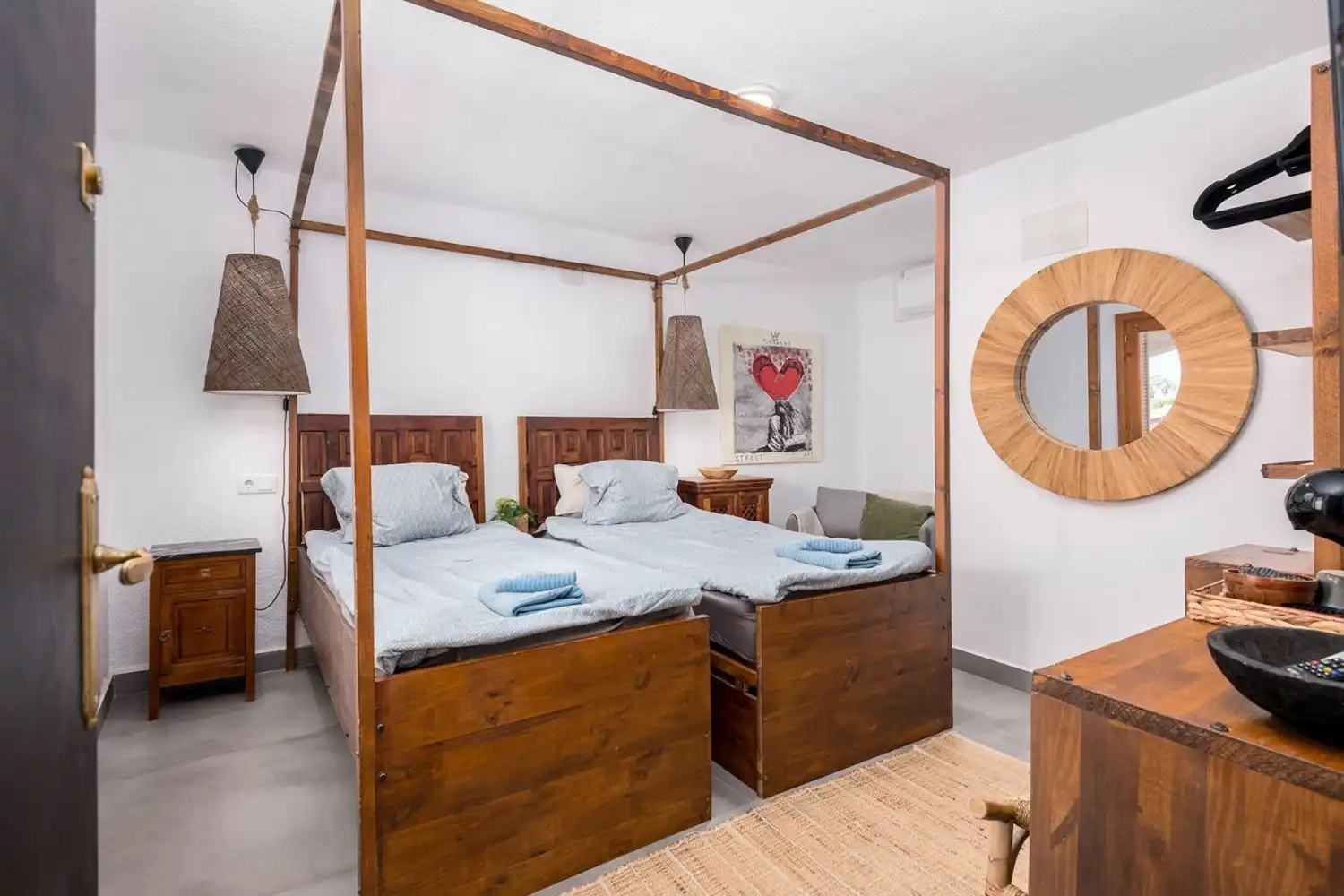 Habitación de Casa adosada en venta en Orihuela con Jardín privado, Terraza y Trastero