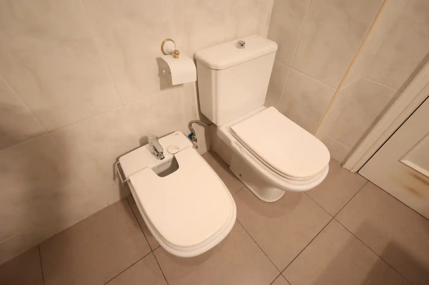 Baño de Piso en venta en Barcelona con Calefacción y Balcón