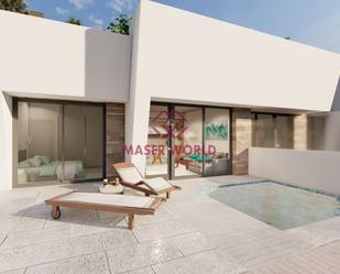 Vista exterior de Casa adosada en venda en Torre-Pacheco amb Jardí privat i Terrassa