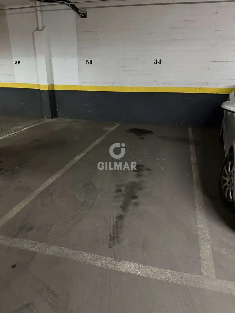 Parkplatz von Garage zum Verkauf in Madrid