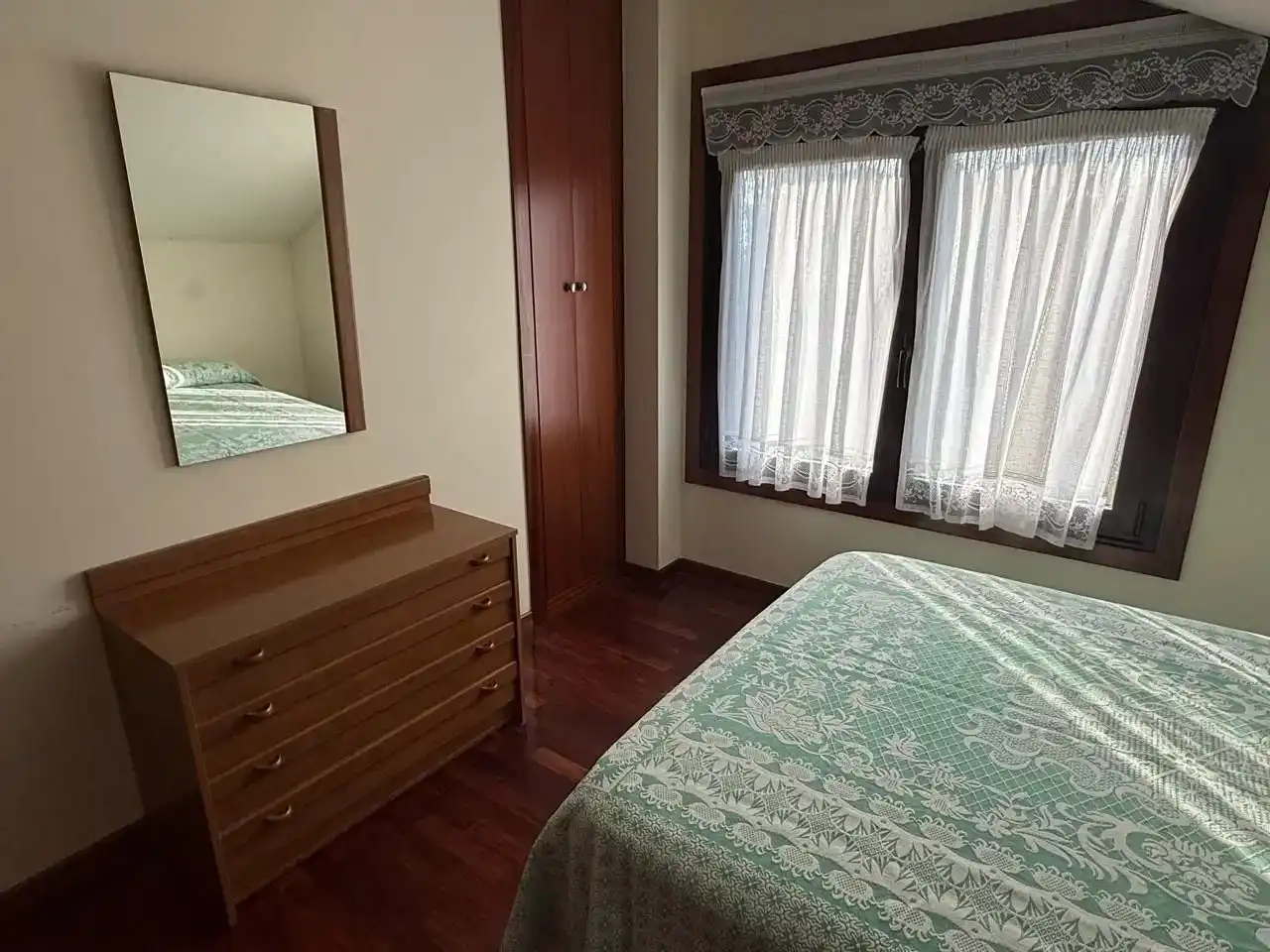 Dormitori de Pis en venda en Tomiño amb Jardí privat i Parquet