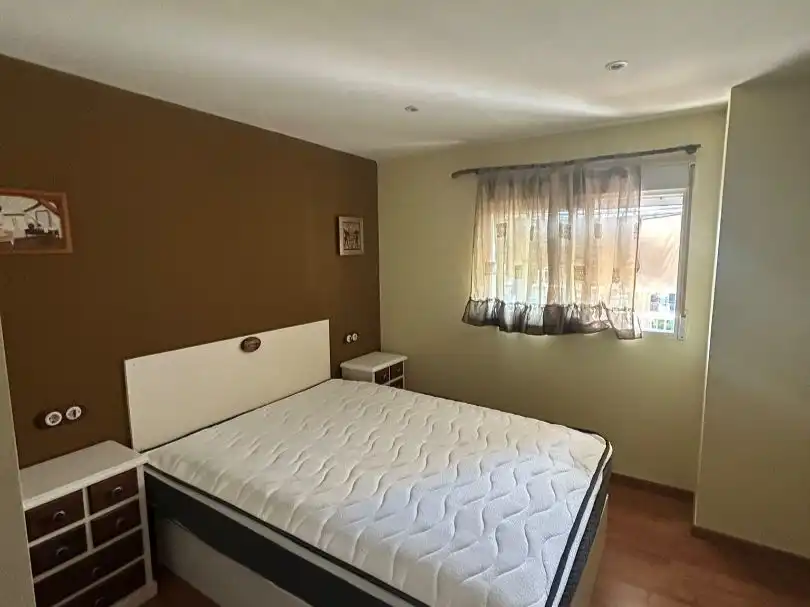 Schlafzimmer von Wohnung zur Miete in Valencia mit Klimaanlage, Heizung und Parkett